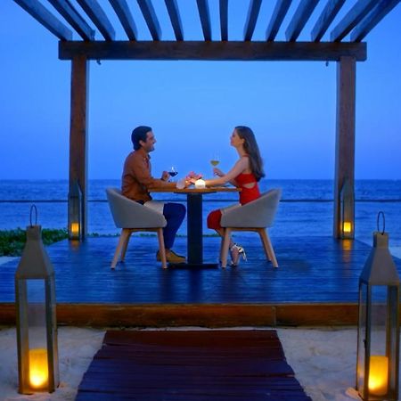 Secrets Riviera Cancun Resort & Spa (Adults Only) بويرتو موريلوس المظهر الخارجي الصورة