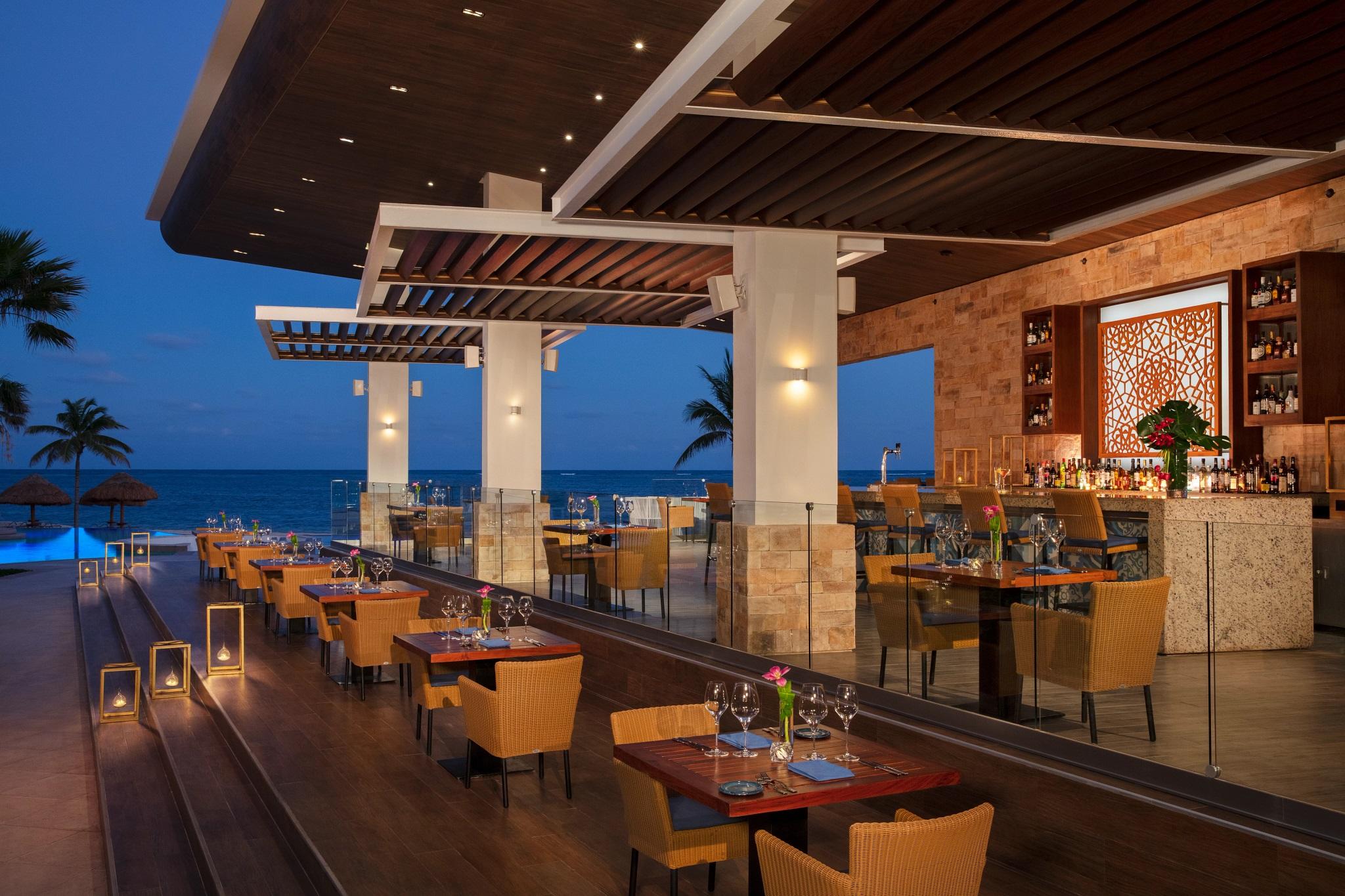 Secrets Riviera Cancun Resort & Spa (Adults Only) بويرتو موريلوس المظهر الخارجي الصورة