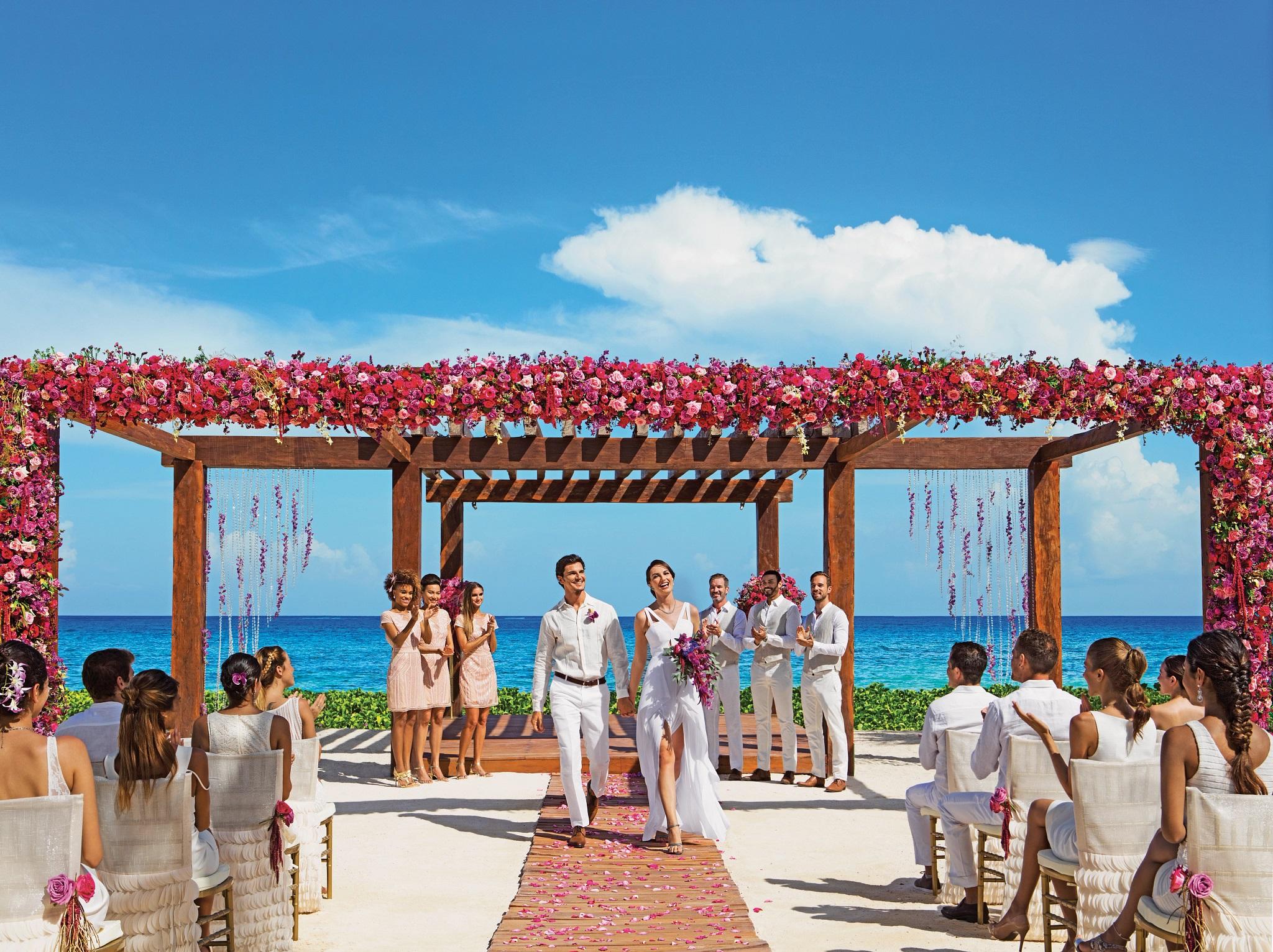 Secrets Riviera Cancun Resort & Spa (Adults Only) بويرتو موريلوس المظهر الخارجي الصورة