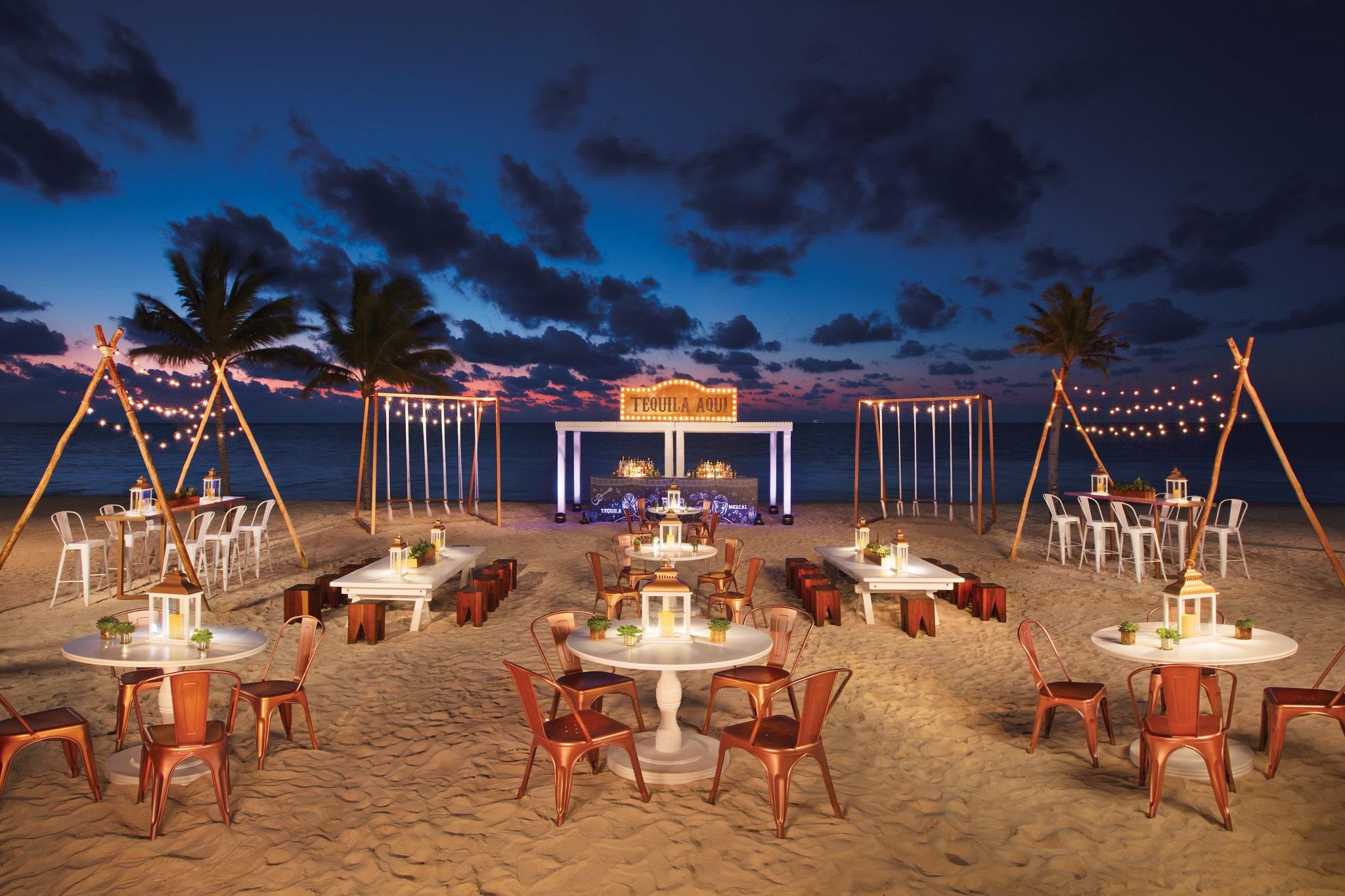 Secrets Riviera Cancun Resort & Spa (Adults Only) بويرتو موريلوس المظهر الخارجي الصورة