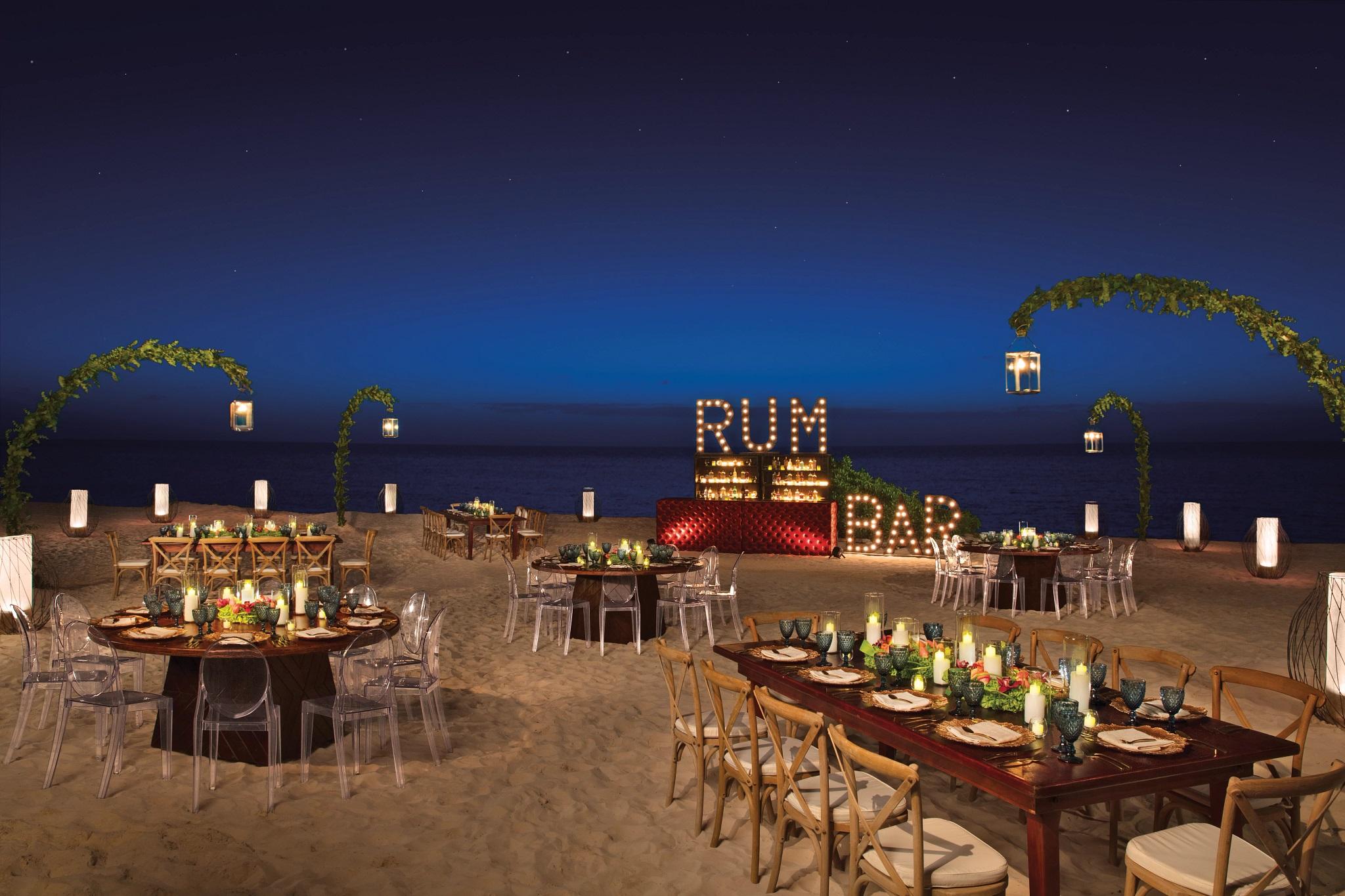 Secrets Riviera Cancun Resort & Spa (Adults Only) بويرتو موريلوس المظهر الخارجي الصورة